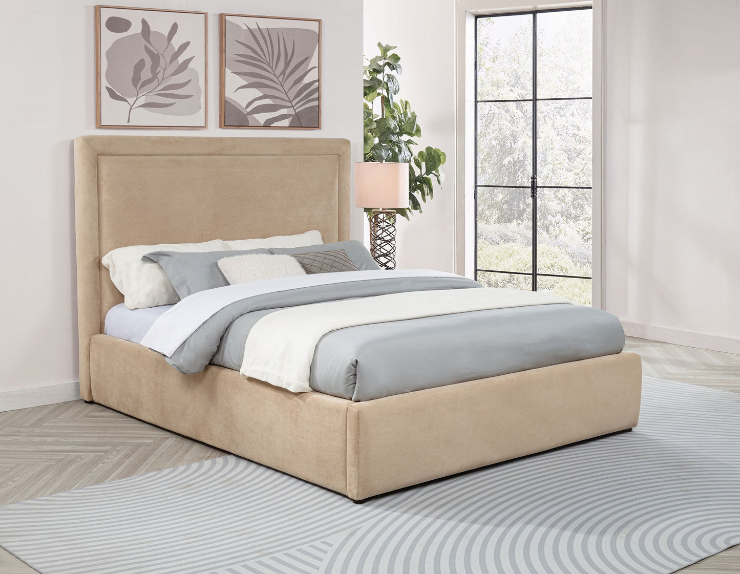 Lit plateforme rembourré Lawson de 55 pouces, style king-size oriental