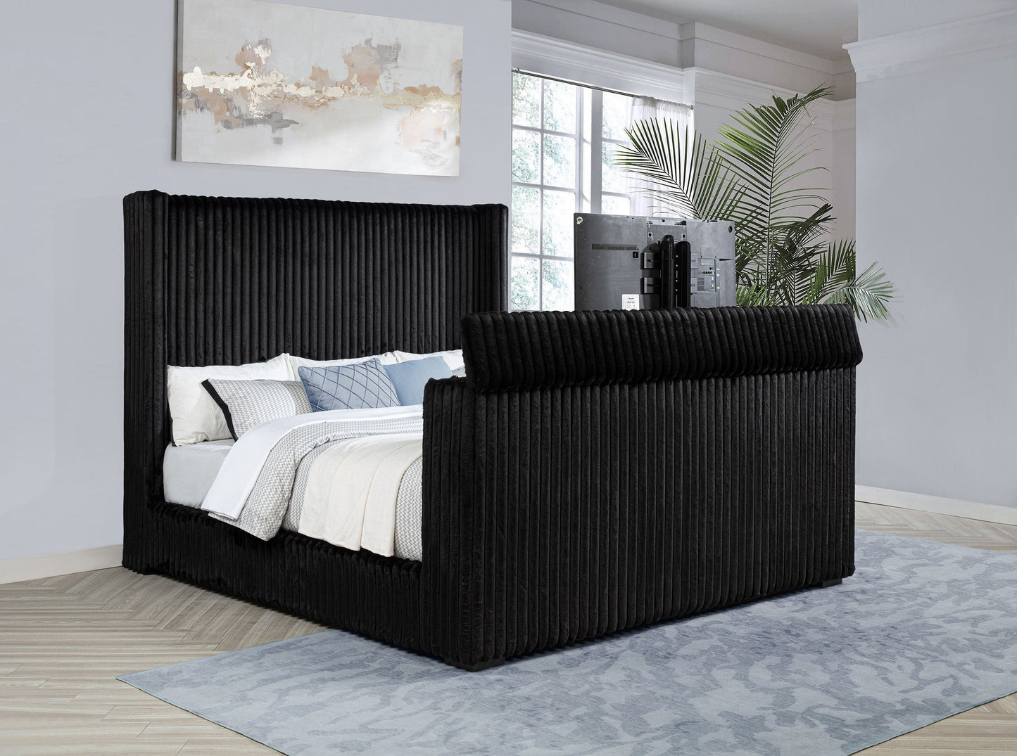 Lit télé rembourré Centergrove Eastern King Wingback noir