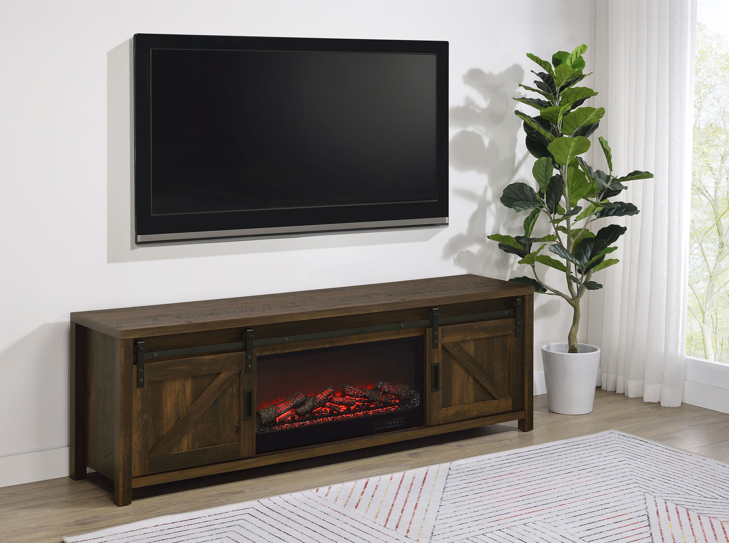 Meuble TV Enfield 71 pouces avec cheminée et console multimédia en pin foncé