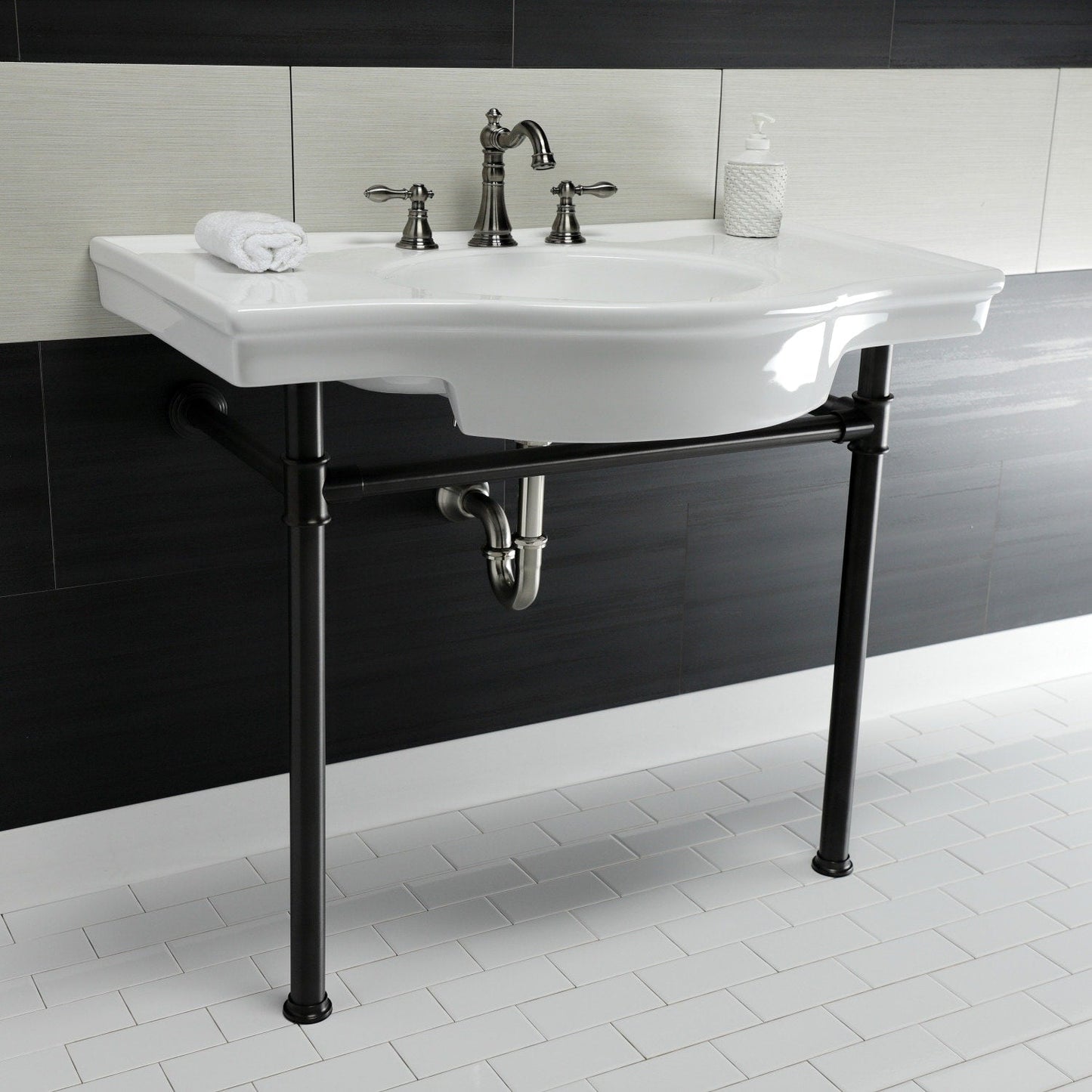 Robinet de salle de bain classique américain à large diffusion
