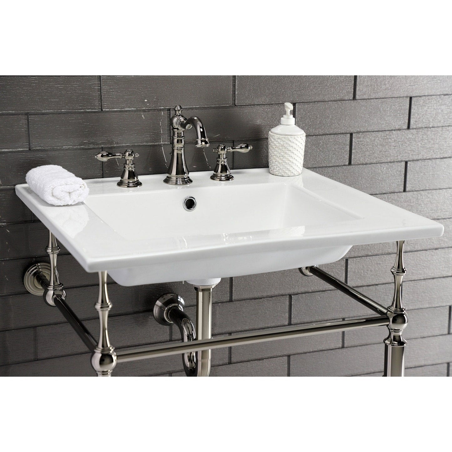 Robinet de salle de bain classique américain à large diffusion