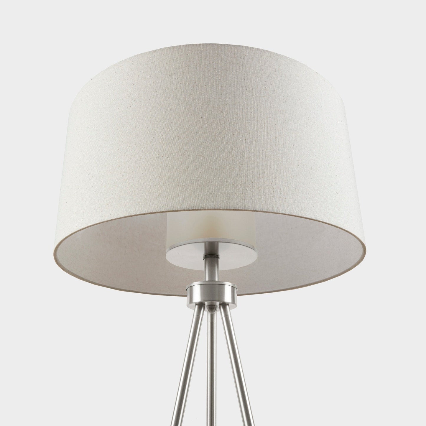 Lampadaire trépied en métal INK+IVY Pacific avec abat-jour en verre