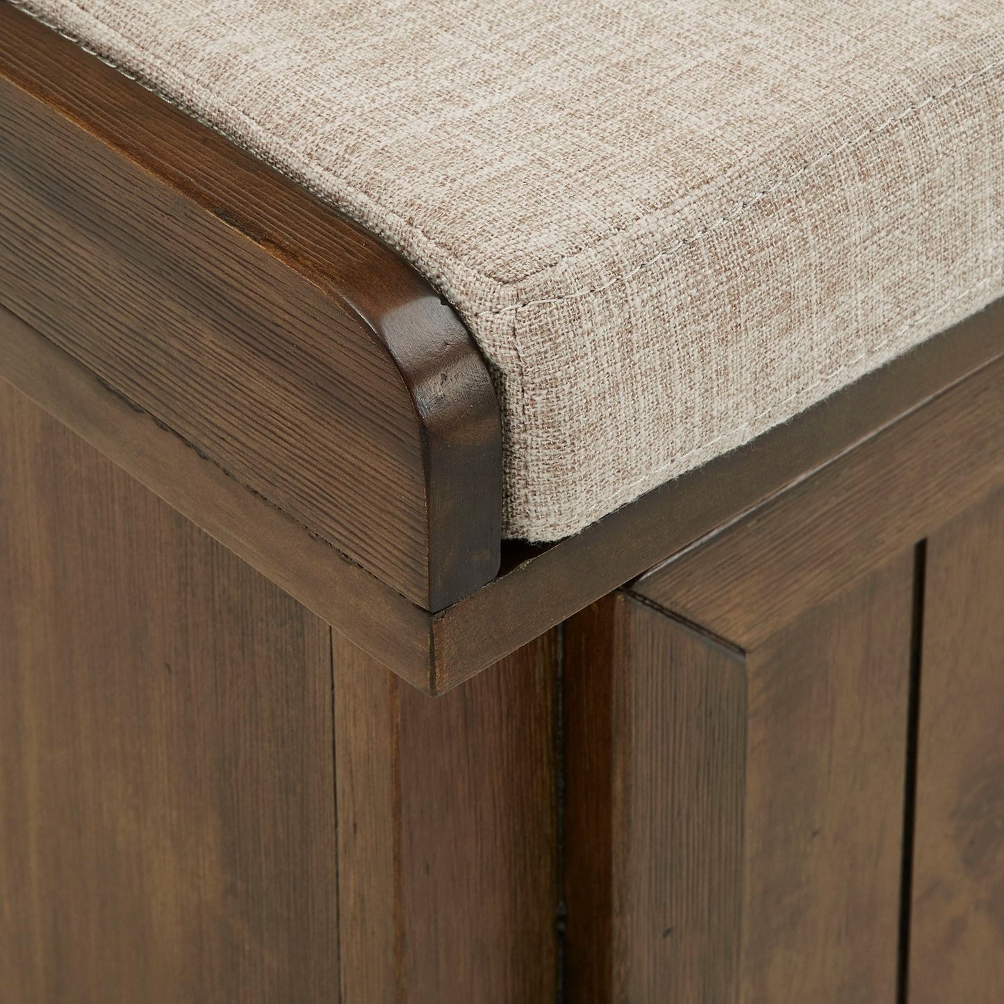 Banc de rangement Granger avec coussin d'assise en lin par iNSPIRE Q Classic