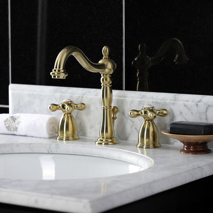 Robinet de salle de bain à large entraxe Heritage de 8 po
