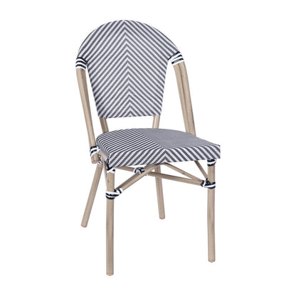 Ensemble bistrot commercial intérieur/extérieur avec table et deux chaises